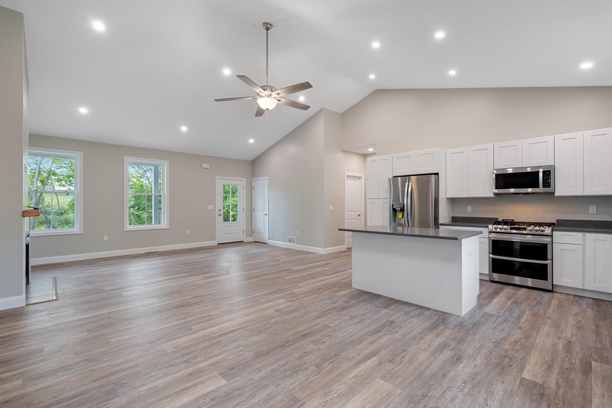 630 Shaker Road Northfield, NH 03276 - Photo 5 of 39