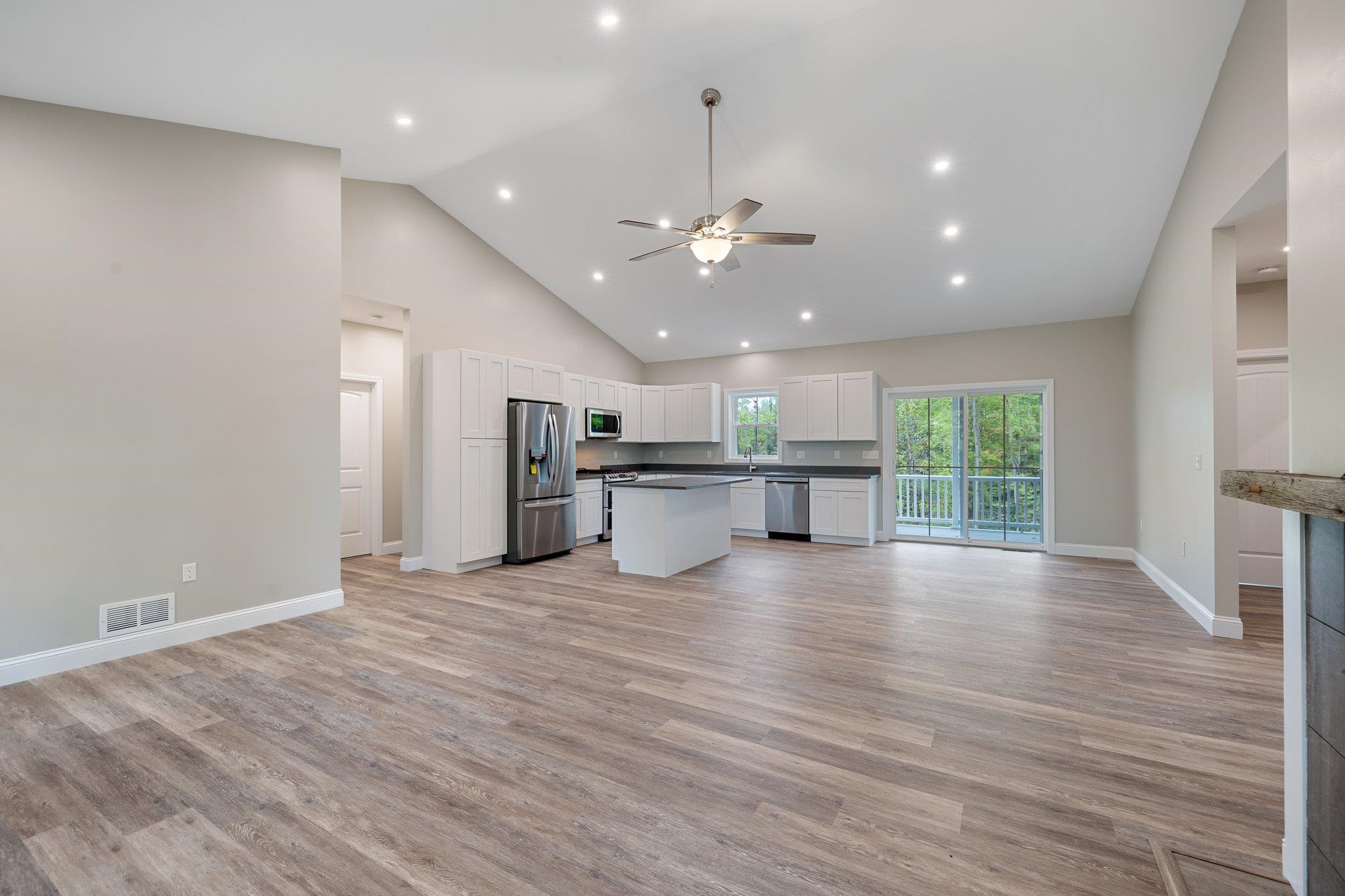 630 Shaker Road Northfield, NH 03276 - Photo 6 of 39