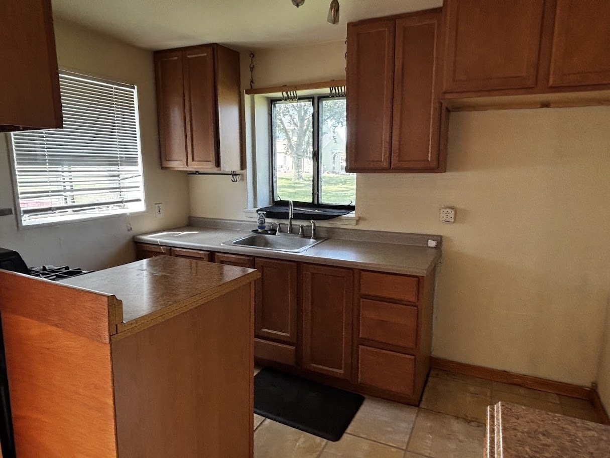 20 McCarthy Road Park Forest, IL 60466 - Photo 12 of 21 Gallery Image 12
