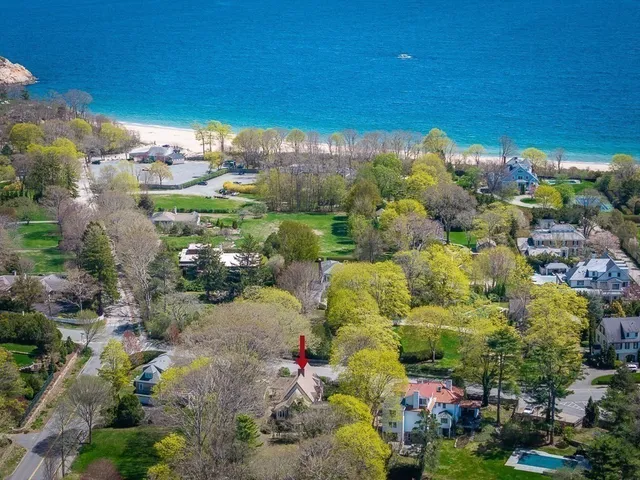 $1,570,000 | 9 Masconomo Street, Manchester, MA 01944