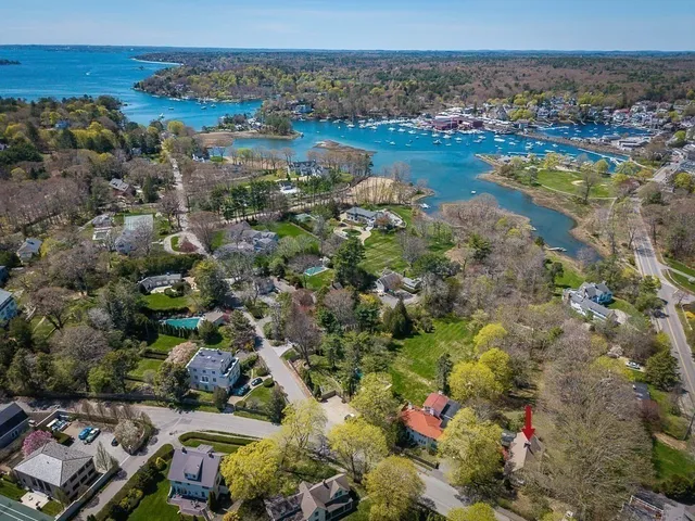 $1,570,000 | 9 Masconomo Street, Manchester, MA 01944