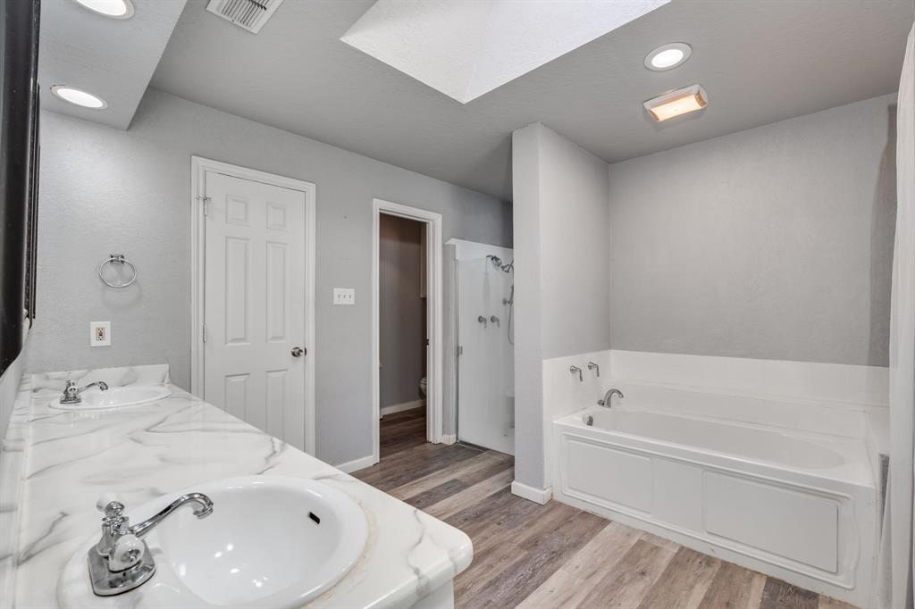 233 Willow Ridge Road Fort Worth, TX 76103 - Photo 32 of 40