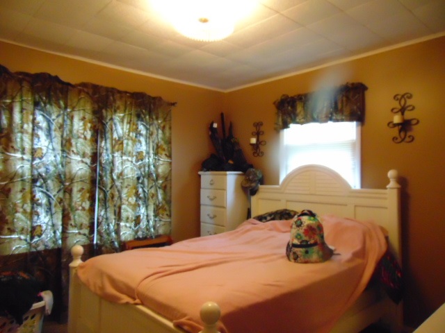 8044 Dale Road Dale, IN 47523 - Photo 8 of 11