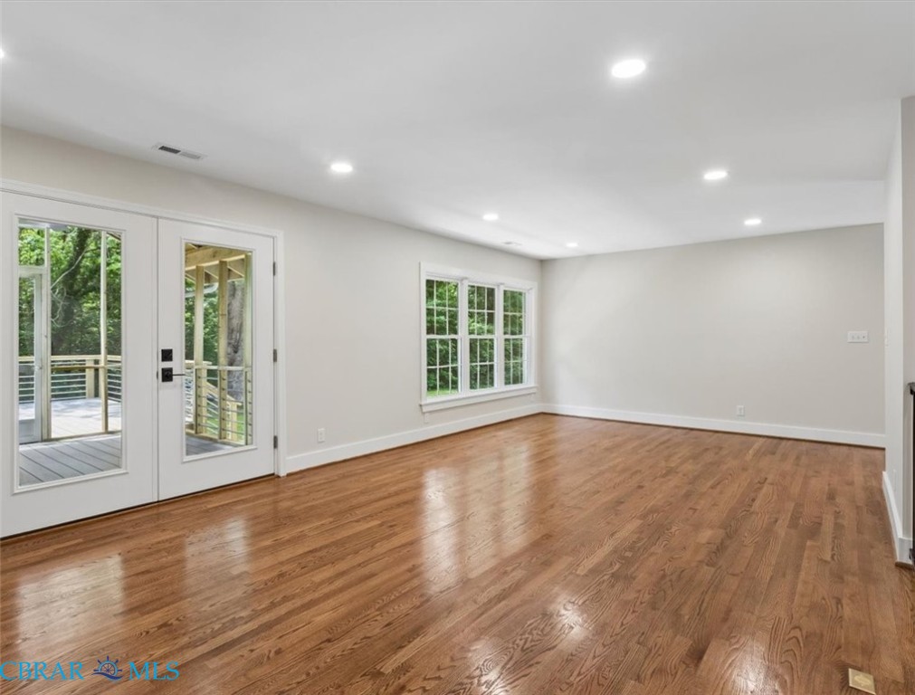 6295 Ark Road Gloucester, VA 23061 - Photo 6 of 50