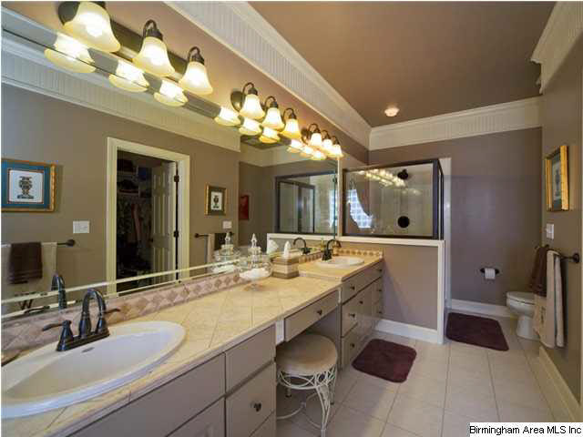5339 County Road 11 Pelham, AL 35124 - Photo 15 of 32