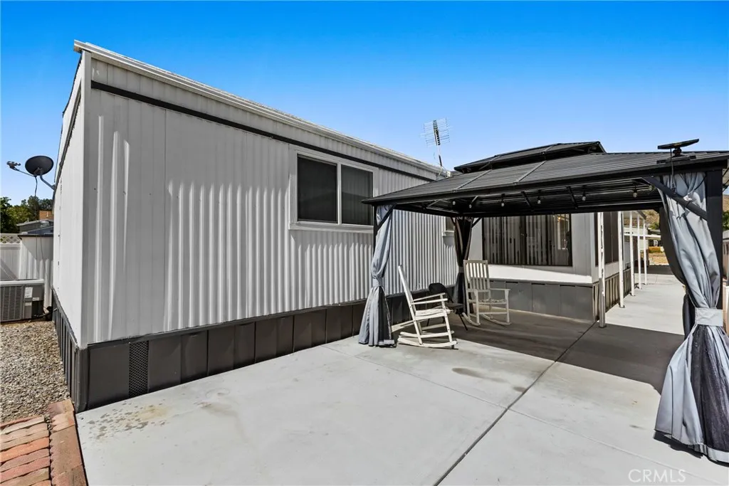 4000 Pierce Street, Unit 132 Riverside, CA 92505 - Photo 31 of 43 Rear View