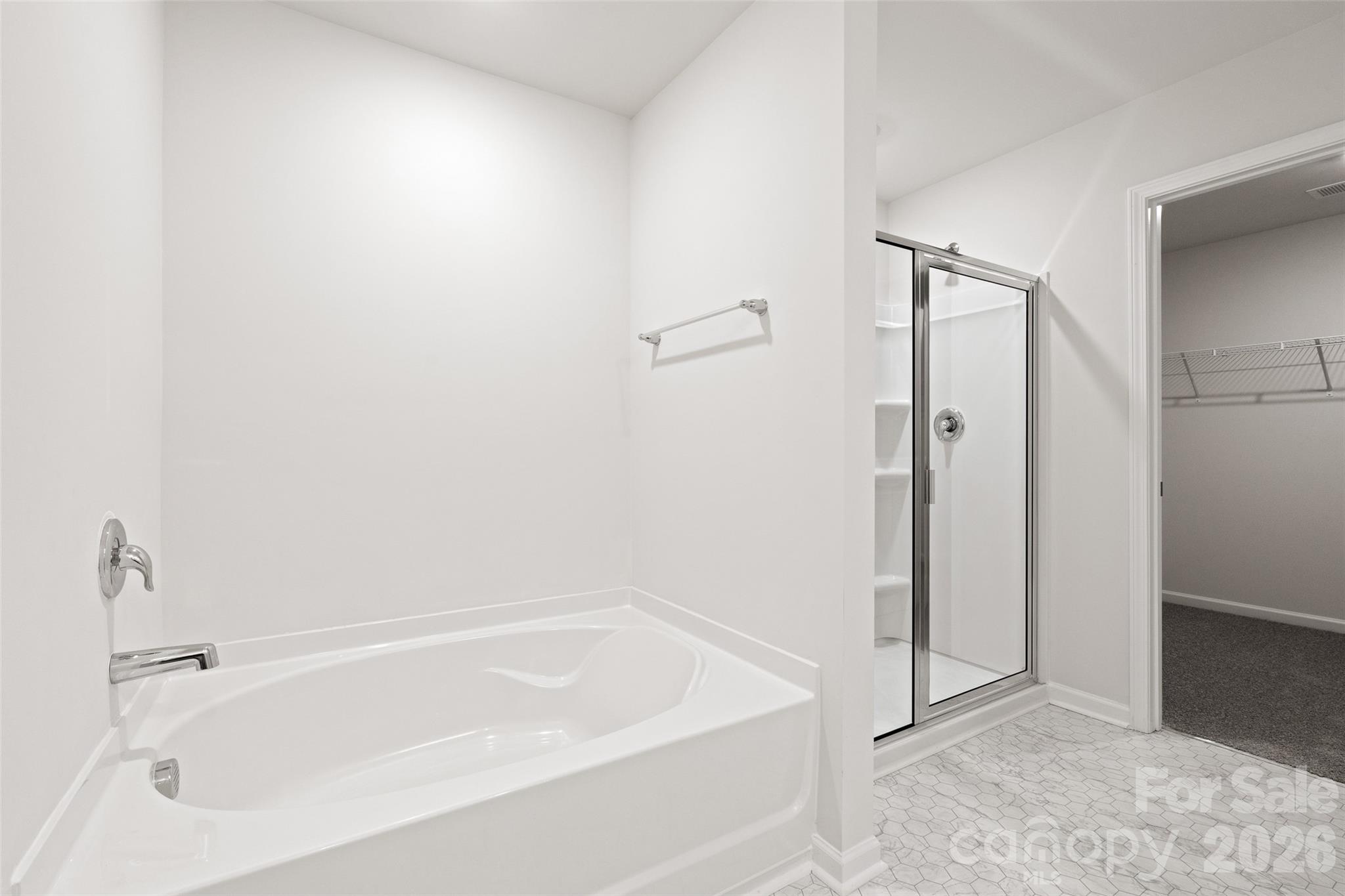 132 Salers Road Fletcher, NC 28732 - Photo 20 of 29 a bathroom with a bathtub