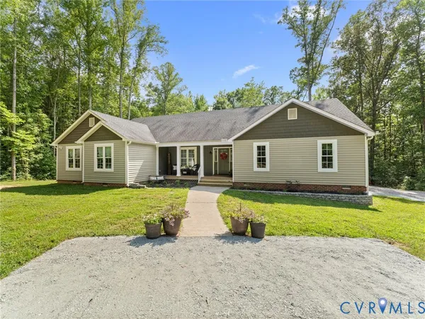 $664,950 | 1847 Oakland Estates Drive, Powhatan, VA 23139