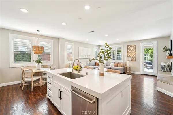 $875,000 | 32493 Angelo Drive, Temecula, CA 92592