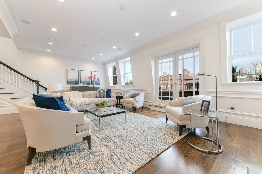 361 Beacon Street, Unit 3 Boston, MA 02116 - Photo 2 of 23 a living room with furniture and wooden floor