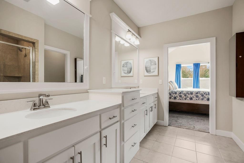 11579 South Barker Road Olathe, KS 66061 - Photo 14 of 30