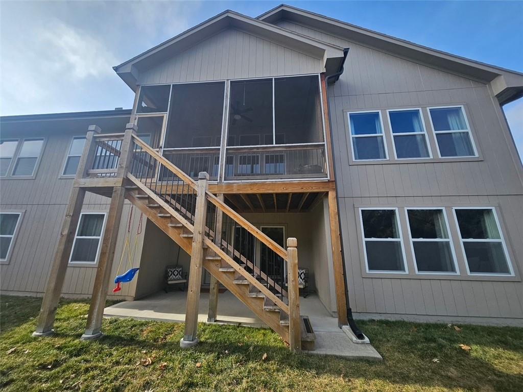 11579 South Barker Road Olathe, KS 66061 - Photo 2 of 4