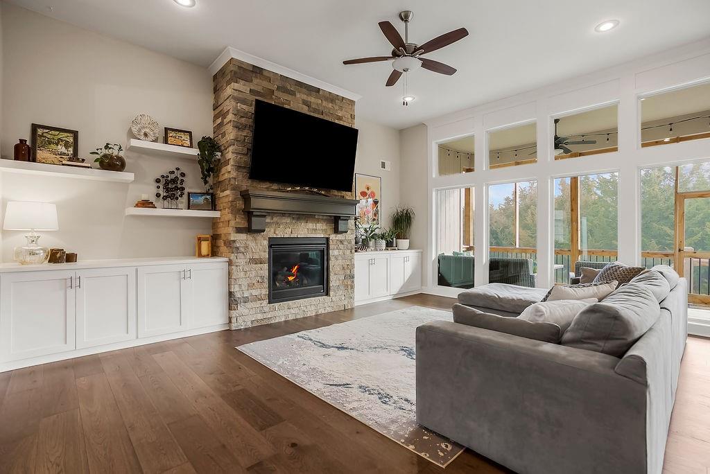 11579 South Barker Road Olathe, KS 66061 - Photo 4 of 30