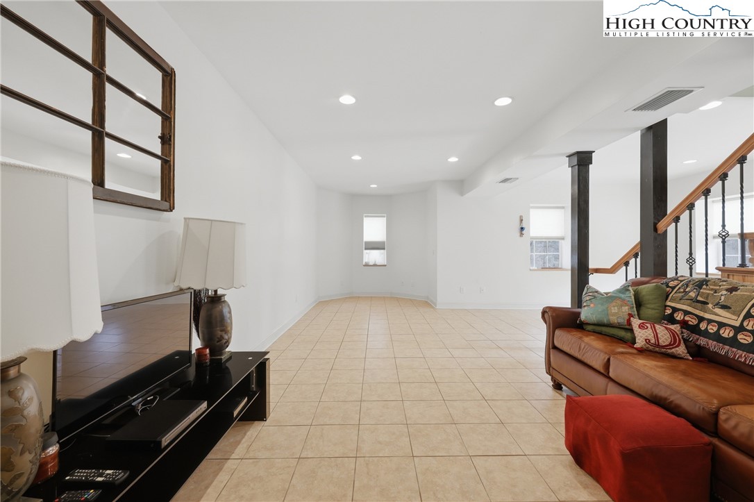 424 Mckinley Ridge Road Lansing, NC 28643 - Photo 14 of 32