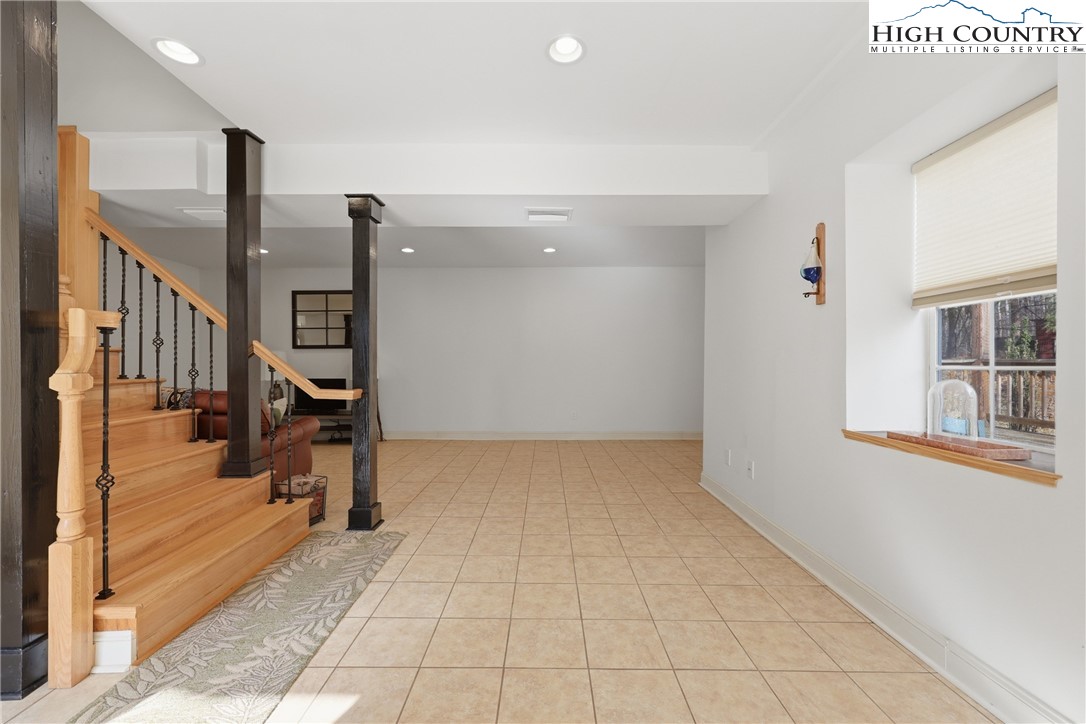 424 Mckinley Ridge Road Lansing, NC 28643 - Photo 16 of 32