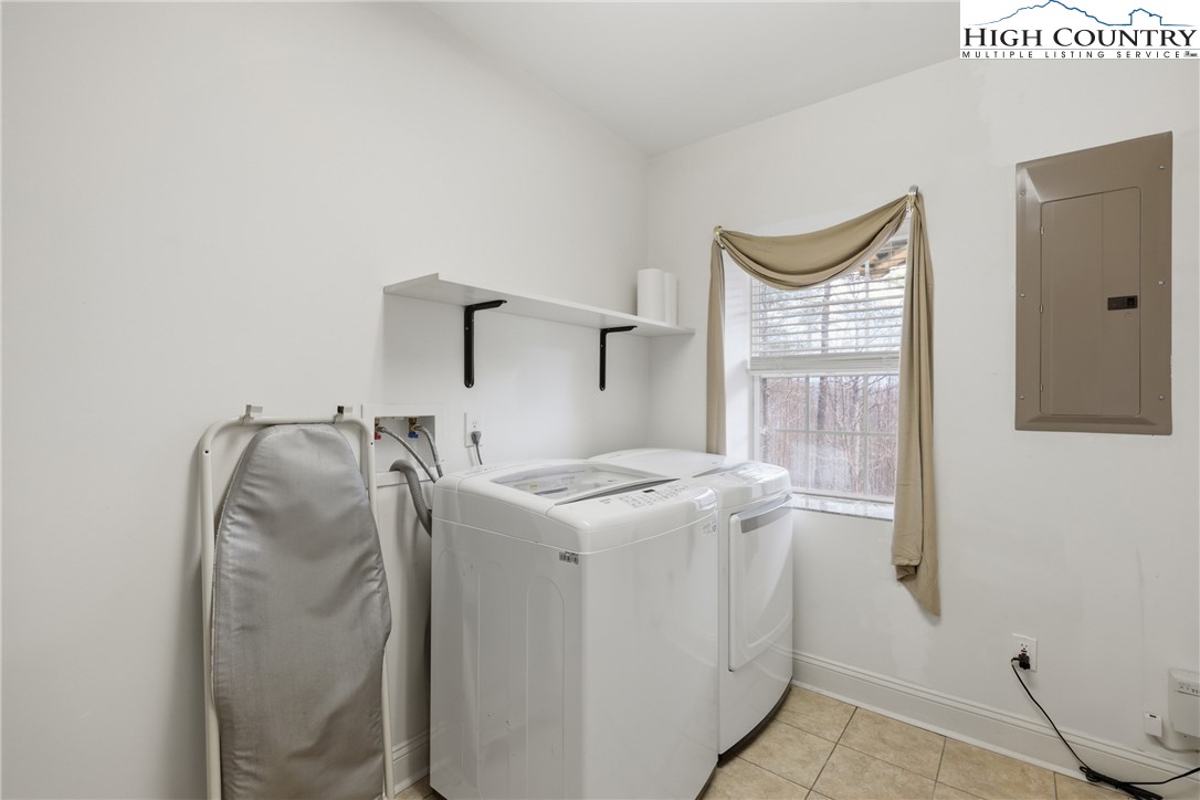 424 Mckinley Ridge Road Lansing, NC 28643 - Photo 18 of 32