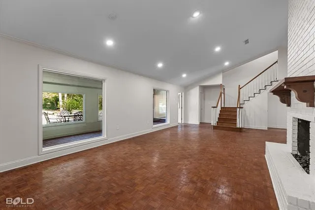 $925,000 | 5800 Jefferson Paige Road, Shreveport, LA 71119