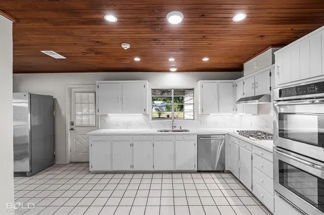 $925,000 | 5800 Jefferson Paige Road, Shreveport, LA 71119