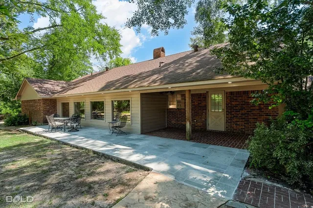 $925,000 | 5800 Jefferson Paige Road, Shreveport, LA 71119