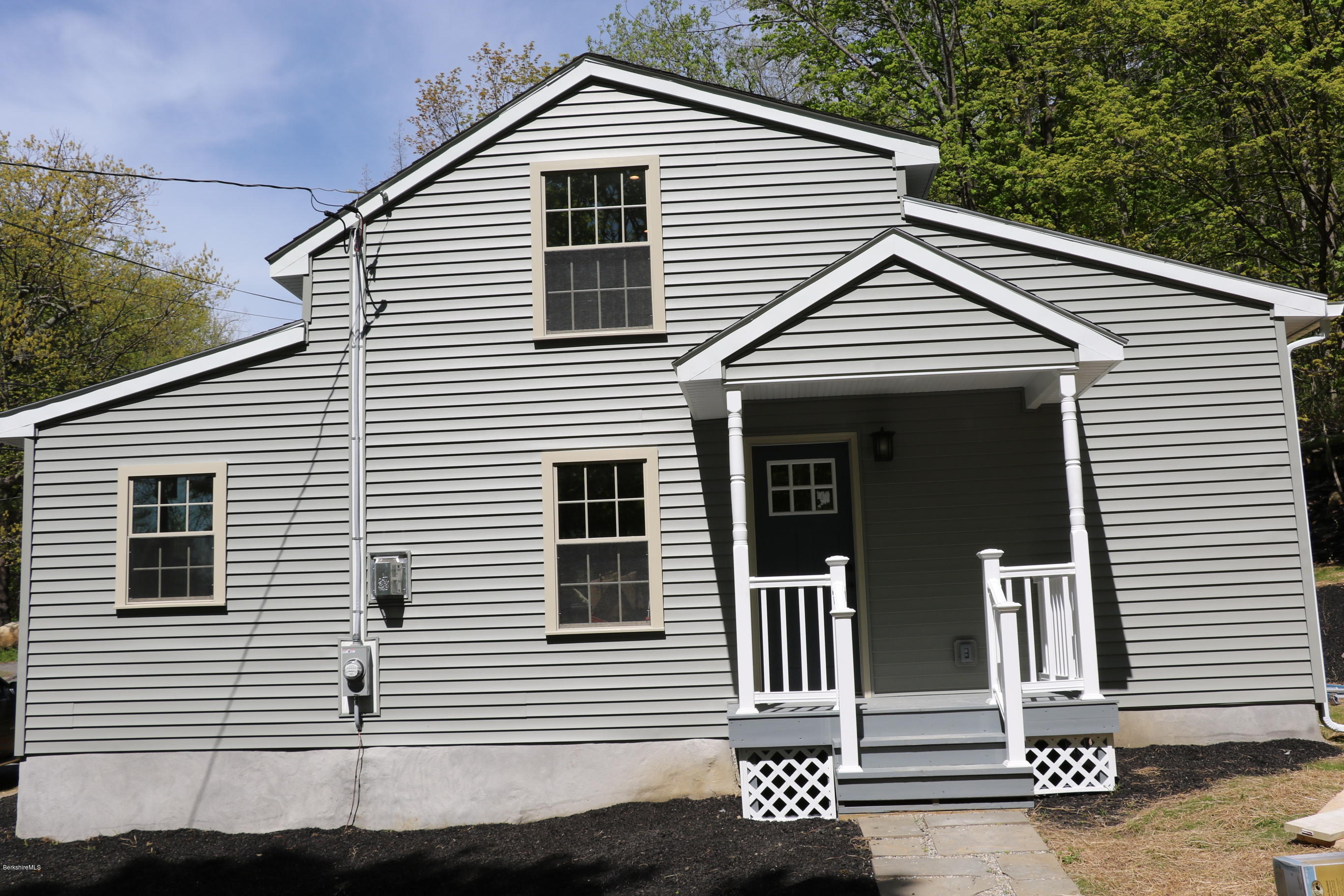 142 Henderson Road Williamstown, MA 01267 - Photo 11 of 12 Side Door