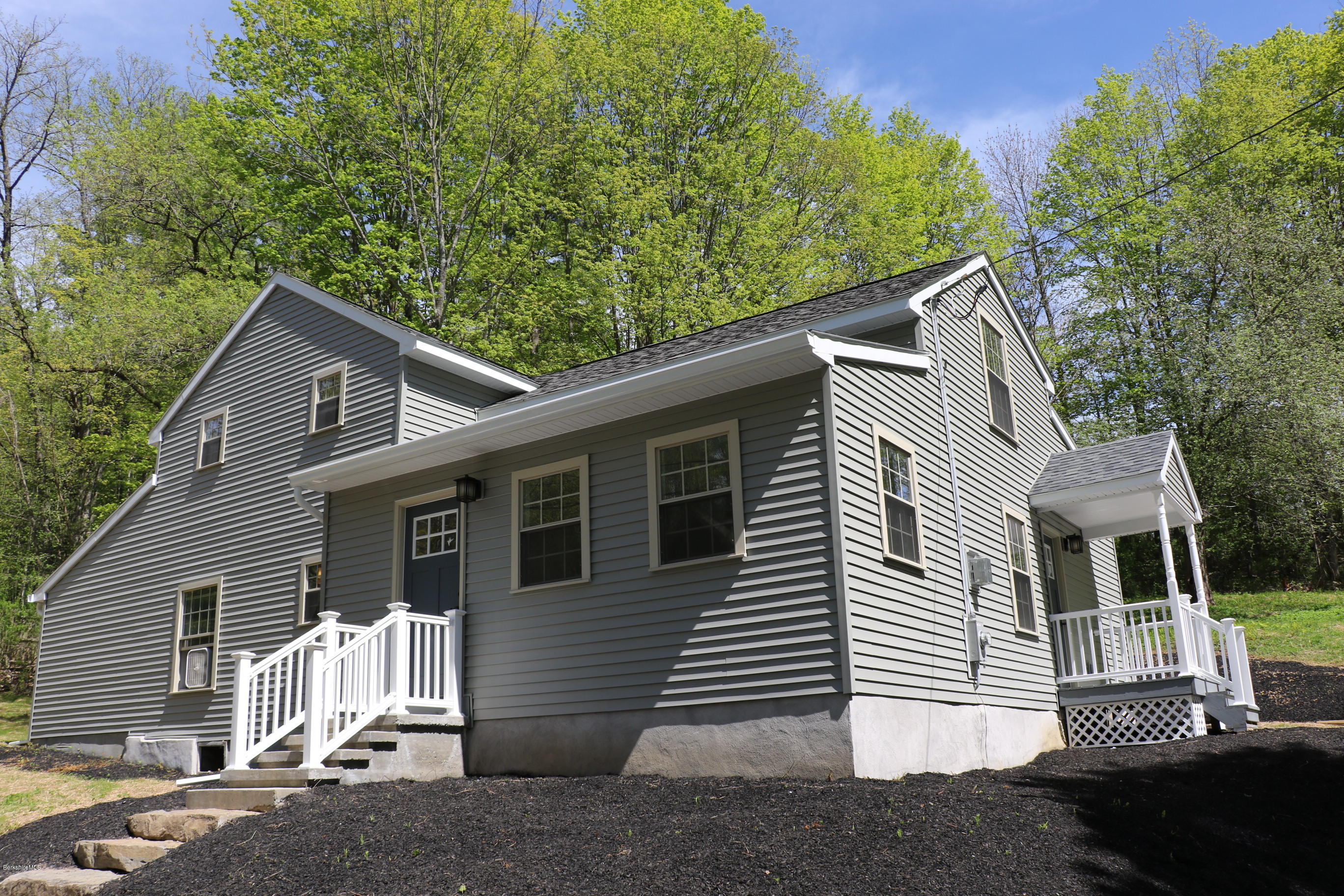 142 Henderson Road Williamstown, MA 01267 - Photo 12 of 12 4S1A6002