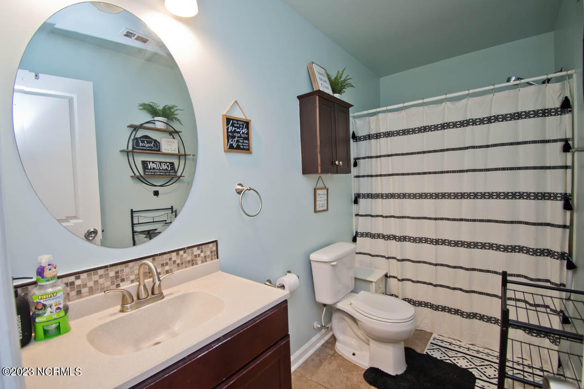 249 Sand Ridge Road Hubert, NC 28539 - Photo 14 of 27 spacious guest bath