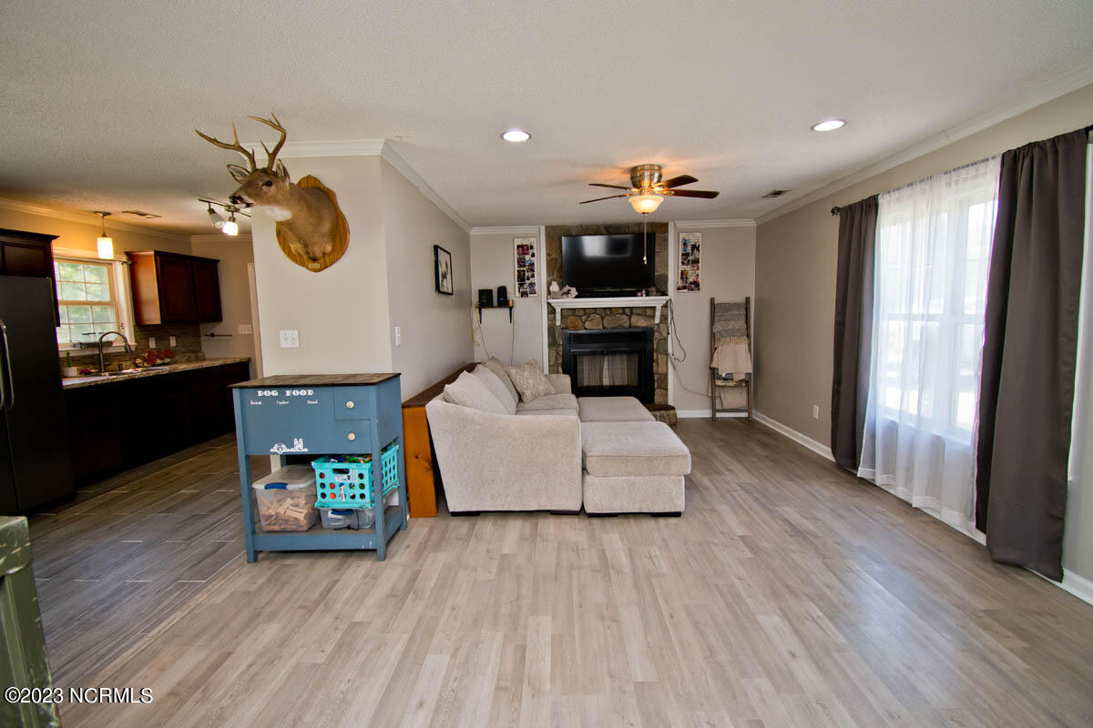 249 Sand Ridge Road Hubert, NC 28539 - Photo 17 of 27 liviging room from front hall