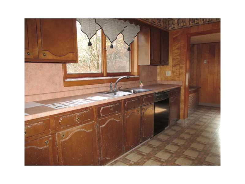 1465 Darlington Road Ligonier, PA 15658 - Photo 4 of 14 Kitchen.