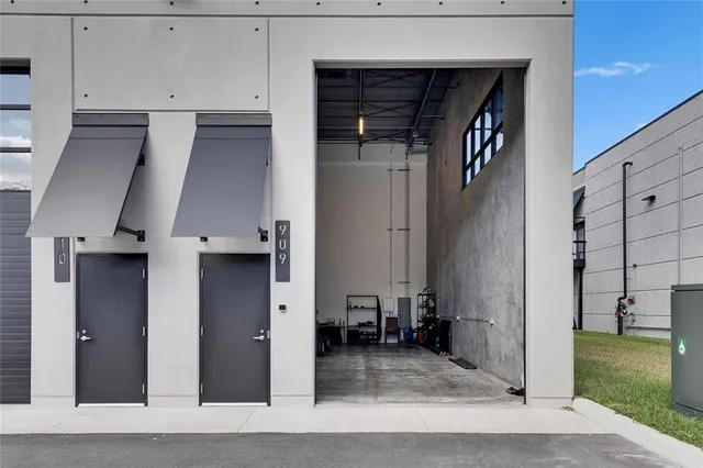 a view of a walk in closet