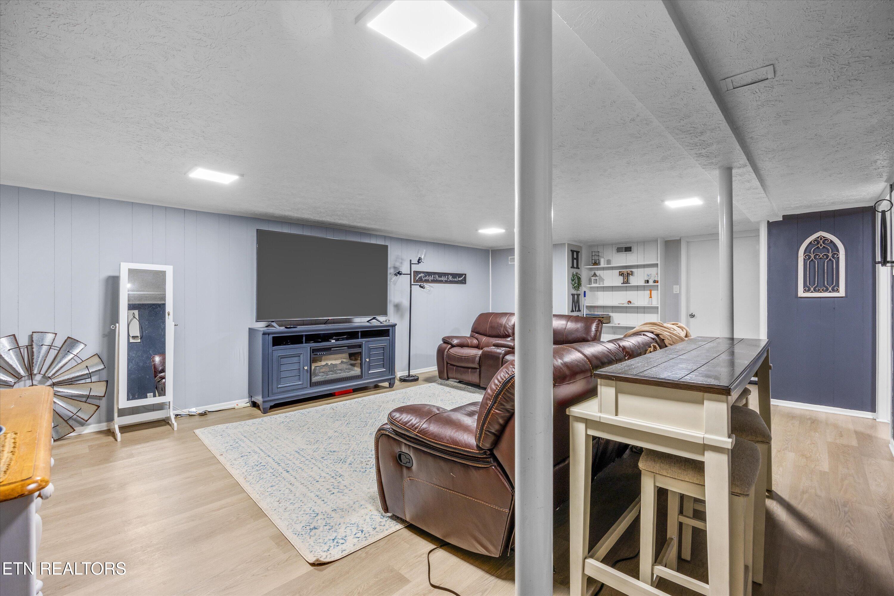 8114 Sharp Road Powell, TN 37849 - Photo 24 of 43 27-8114 Sharp Rd-20