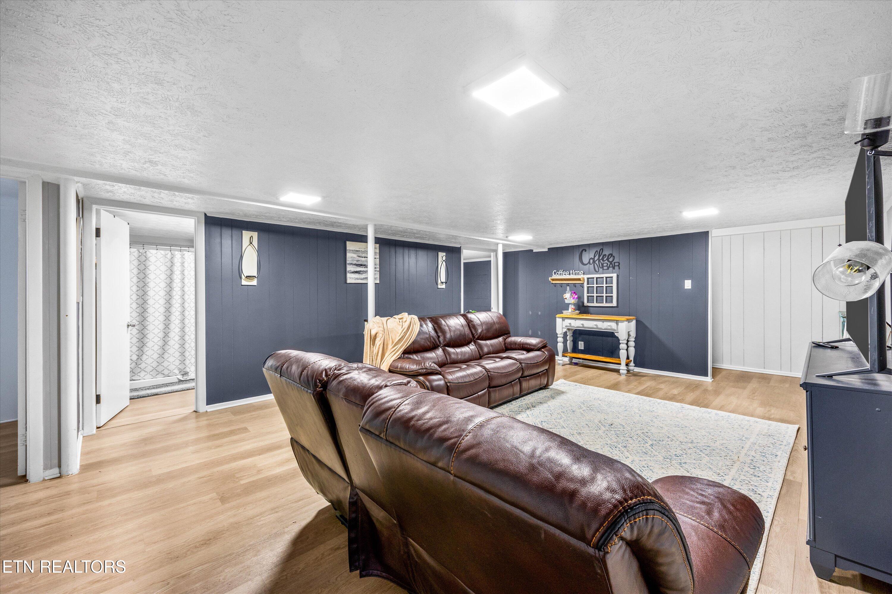 8114 Sharp Road Powell, TN 37849 - Photo 28 of 43 31-8114 Sharp Rd-24