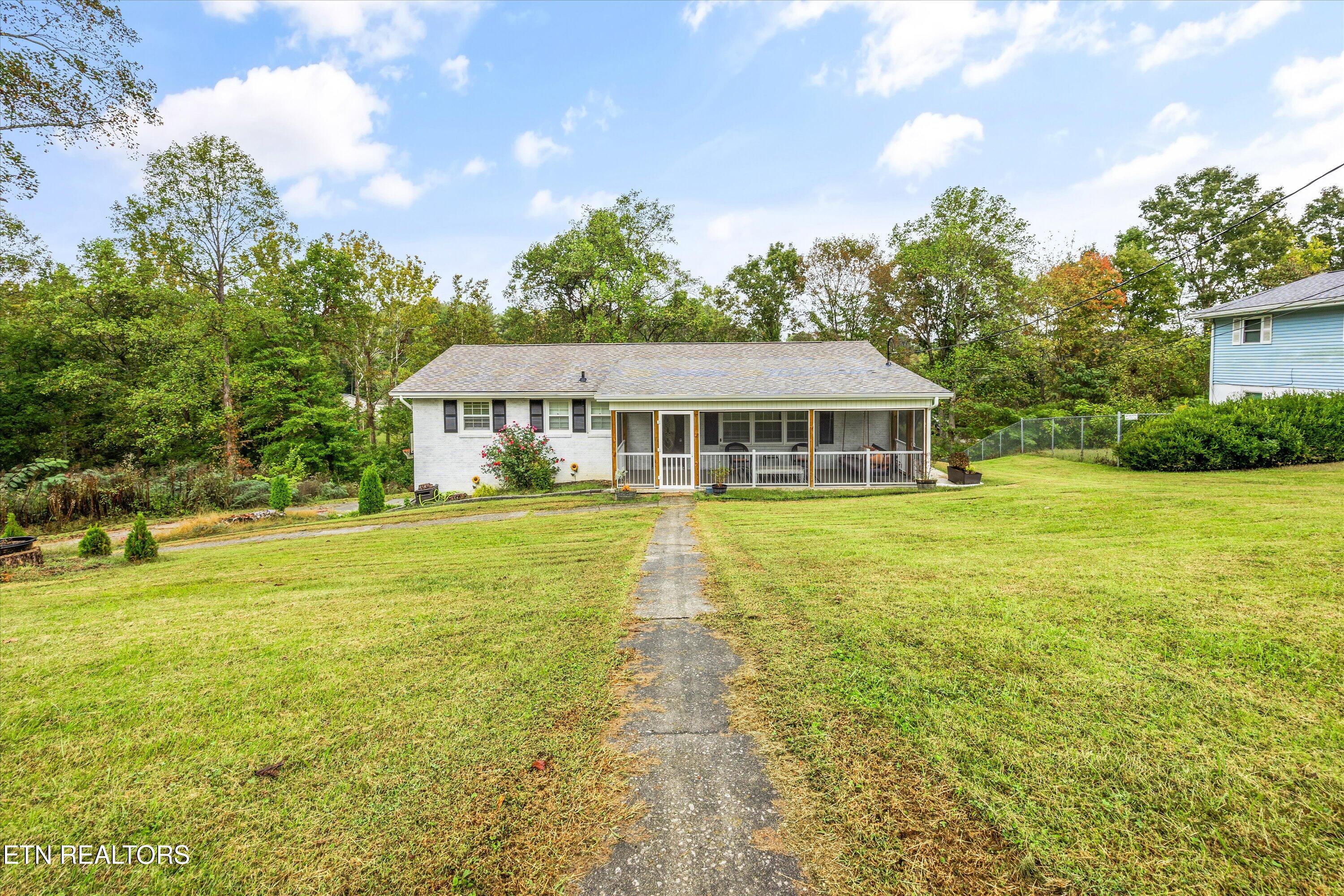 8114 Sharp Road Powell, TN 37849 - Photo 3 of 43 01-8114 Sharp Rd-31