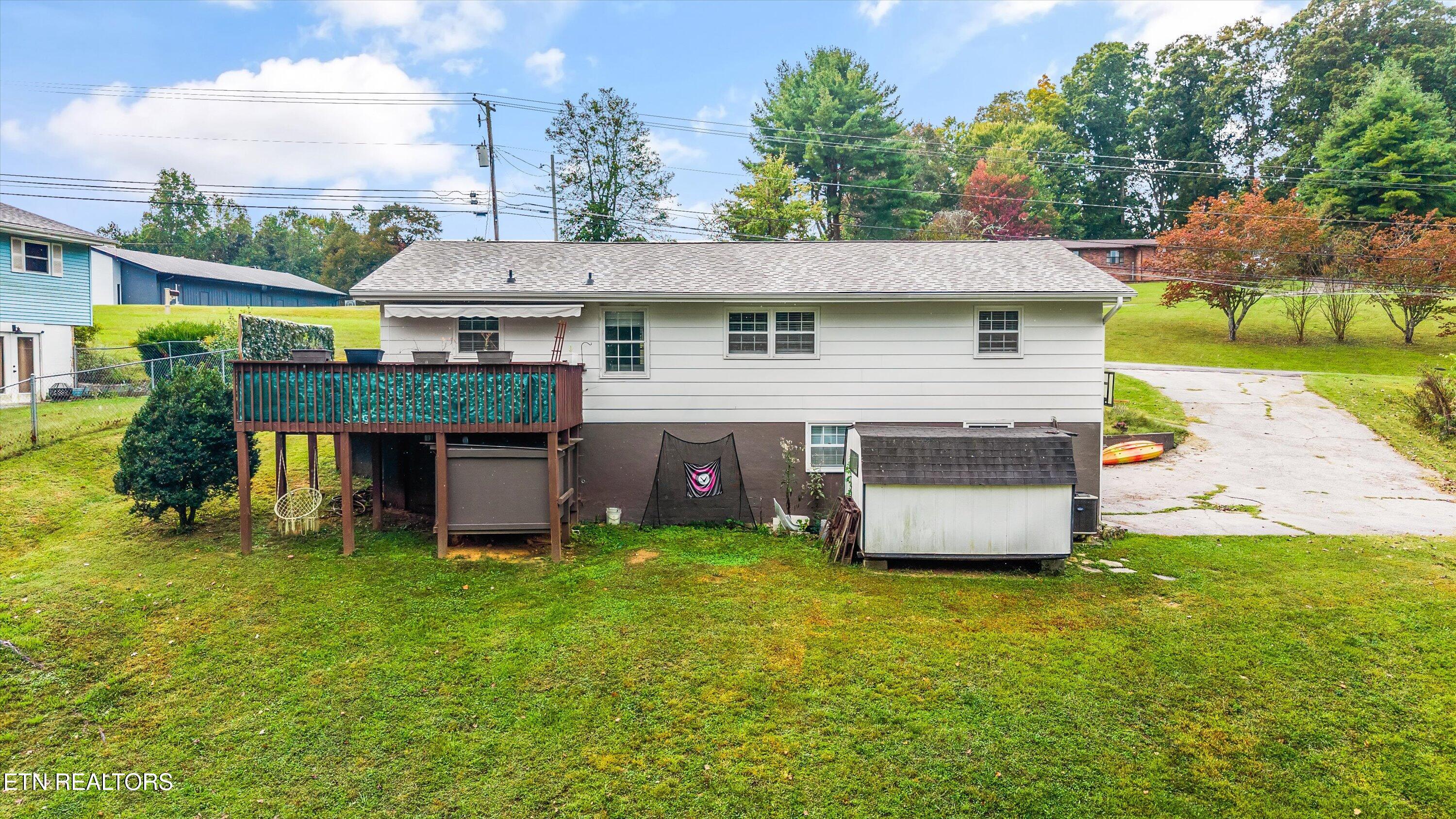 8114 Sharp Road Powell, TN 37849 - Photo 34 of 43 37-8114 Sharp Rd-39