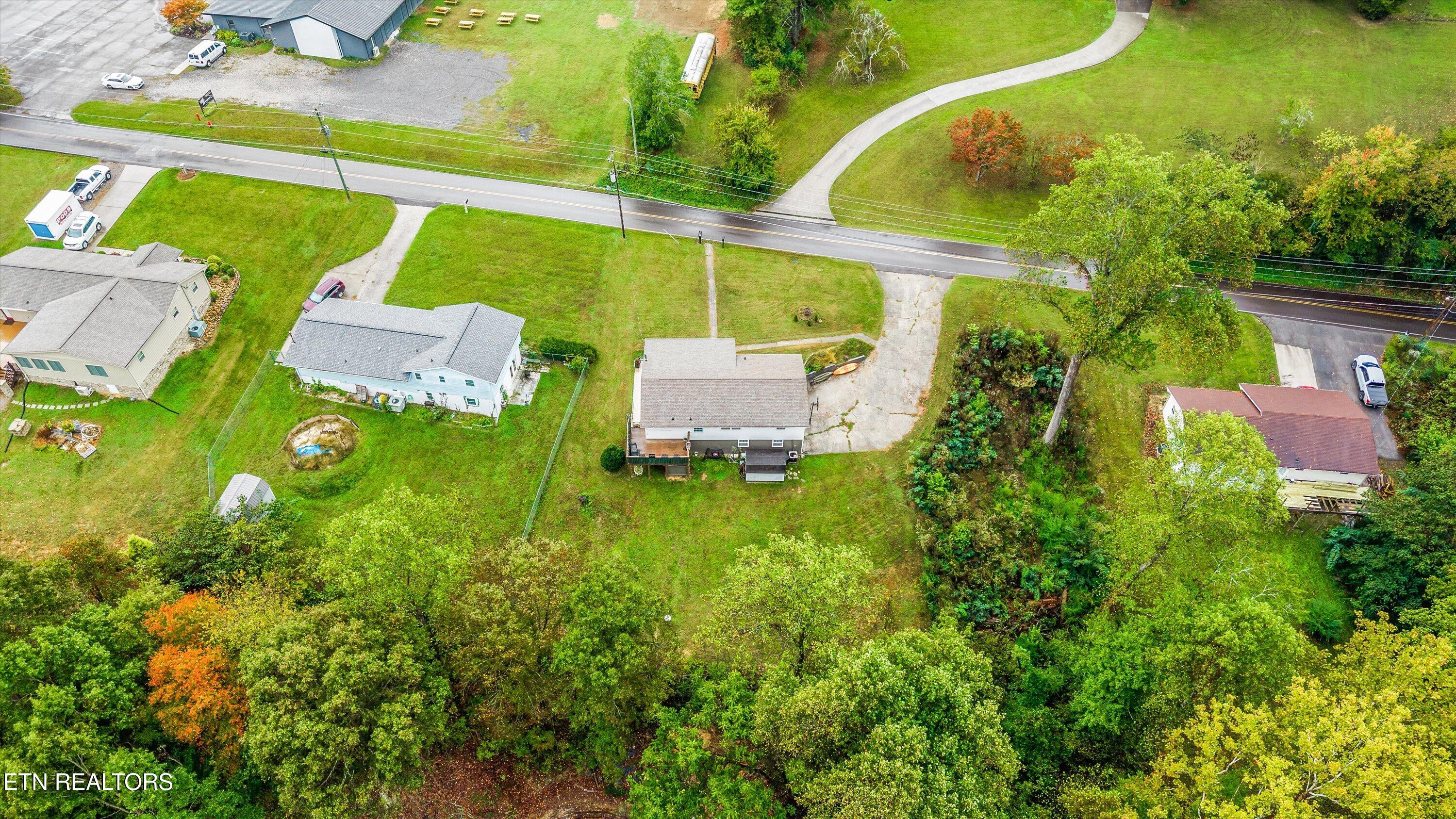 8114 Sharp Road Powell, TN 37849 - Photo 39 of 43 40-8114 Sharp Rd-40