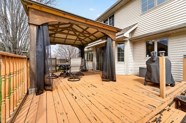 $449,900 | 115 Tena Marie Circle, Lodi, WI 53555