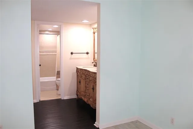 $2,750 | 1000 South Ocean Boulevard, Unit 5L, Pompano Beach, FL 33062