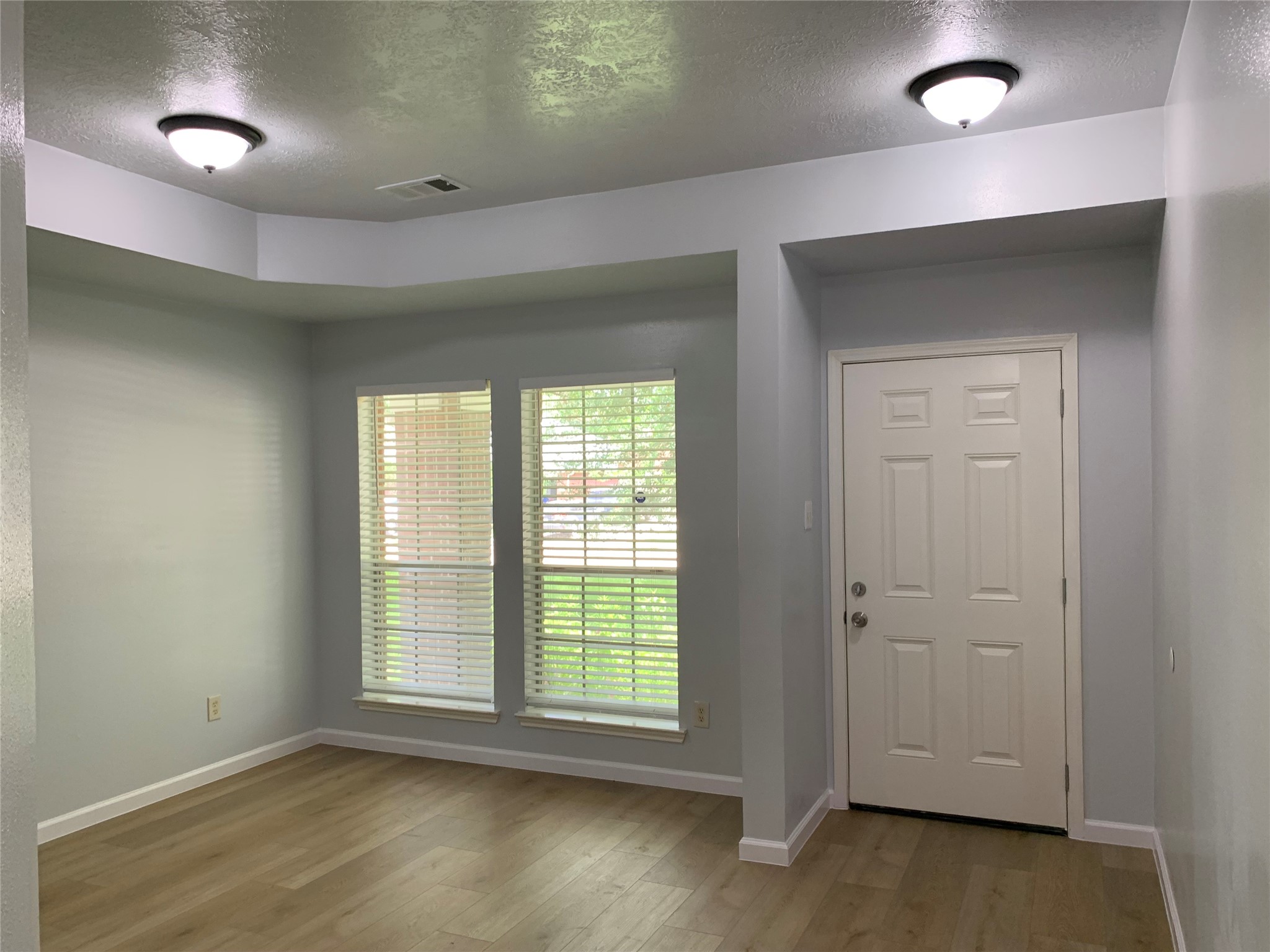 3115 Shady Ridge Trail Sugar Land, TX 77498 - Photo 3 of 21