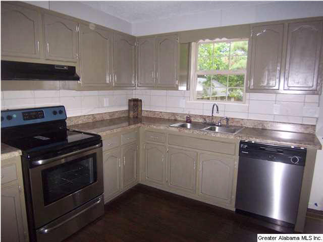 5400 Overbrook Circle Pinson, AL 35126 - Photo 2 of 16