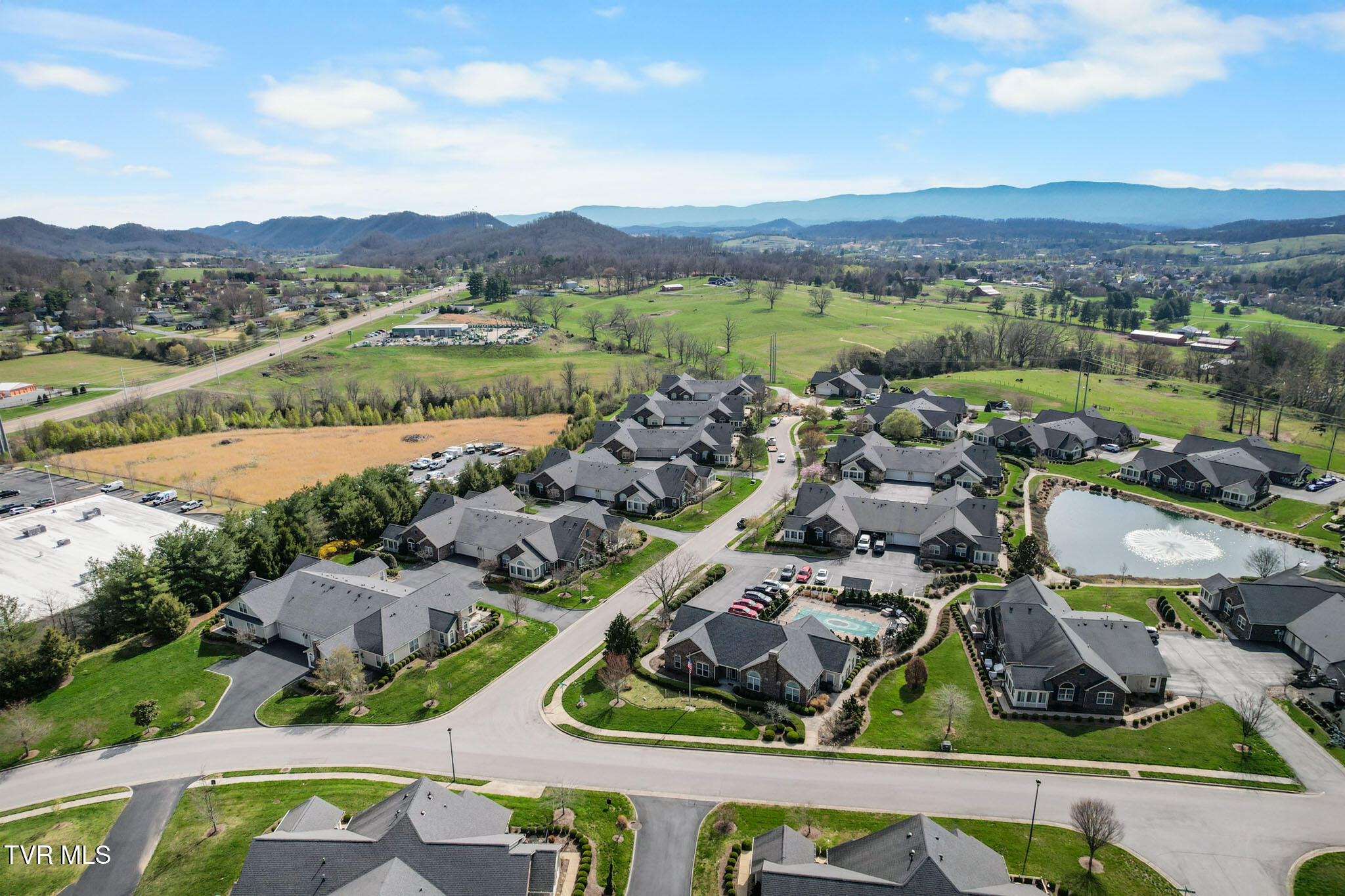 1684 Hatterdale Farm Road, Unit B Blountville, TN 37617 - Photo 42 of 49 DJI_0884