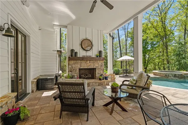 $3,500,000 | 16200 Henderson Road, Milton, GA 30004