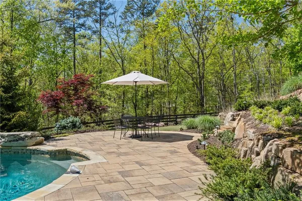 $3,500,000 | 16200 Henderson Road, Milton, GA 30004