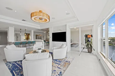 $3,195,000 | 1050 Seminole Drive, Unit PHB, Fort Lauderdale, FL 33304