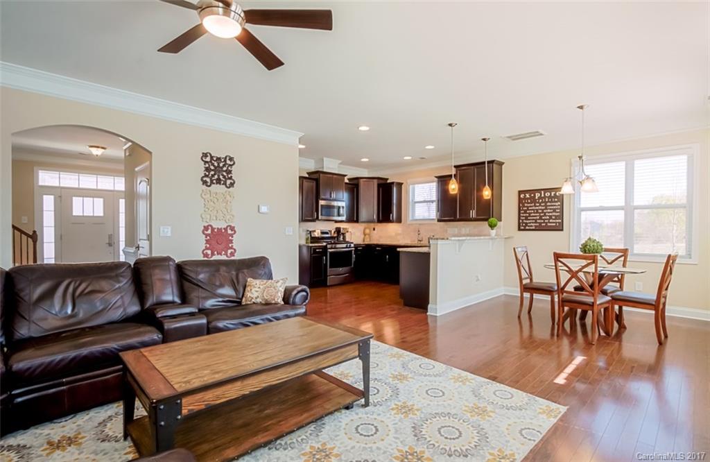15703 Foreleigh Road Huntersville, NC 28078 - Photo 6 of 23 Gallery Image 6