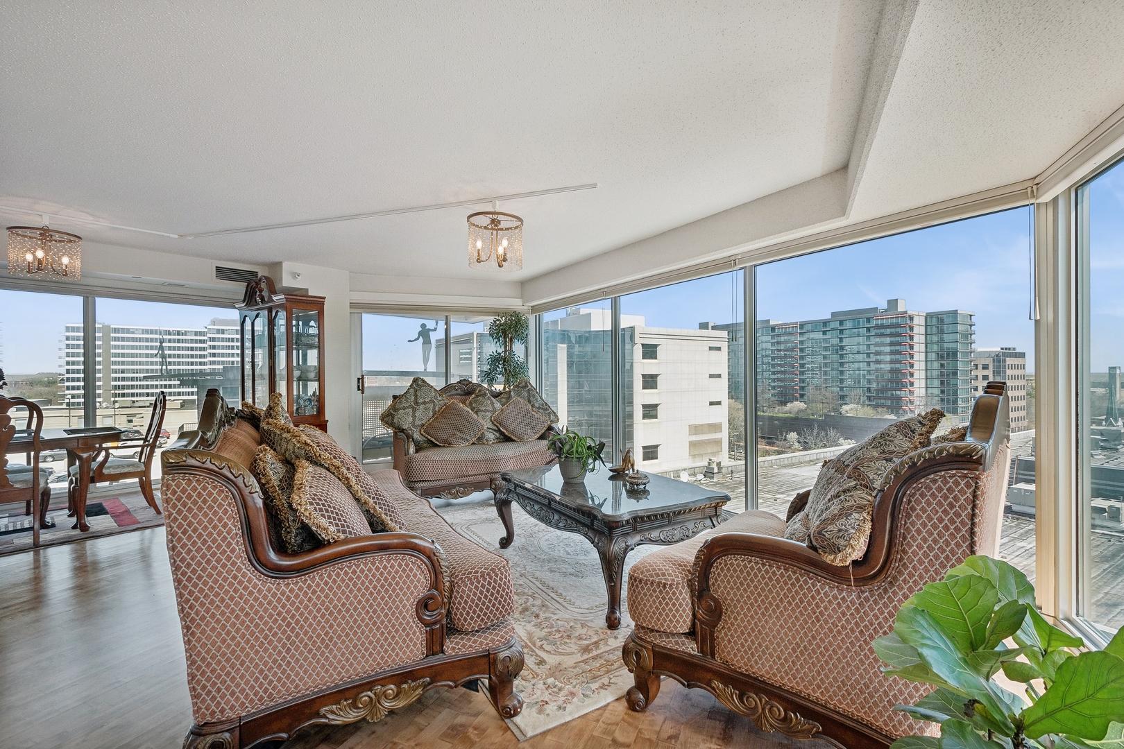 1720 Maple Avenue, Unit 910 Evanston, IL 60201 - Photo 4 of 16