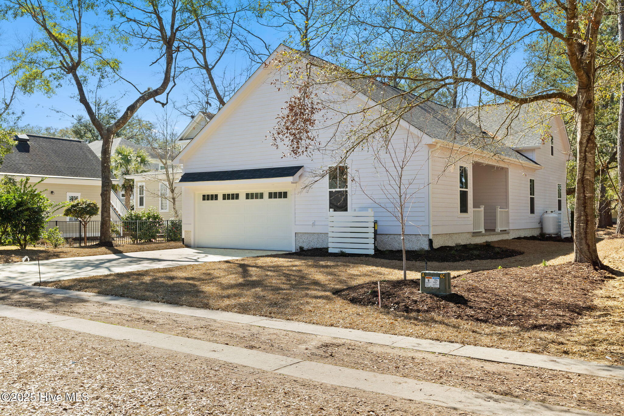 9132 East Lake Road Calabash, NC 28467 - Photo 2 of 54 4-web-or-mls-CAMMediaLLC.com 9132-21