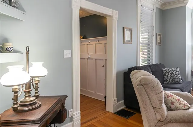 $358,900 | 402 North Leonard Street, Liberty, MO 64068