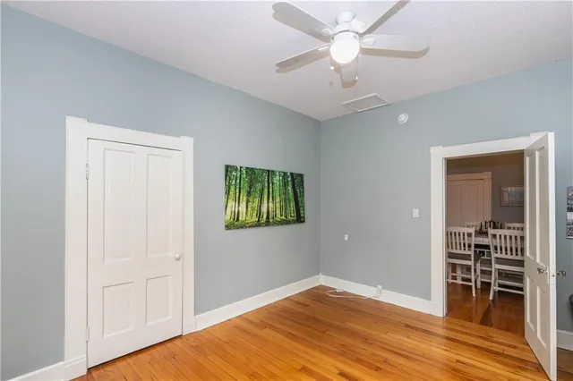 $358,900 | 402 North Leonard Street, Liberty, MO 64068