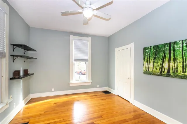 $358,900 | 402 North Leonard Street, Liberty, MO 64068