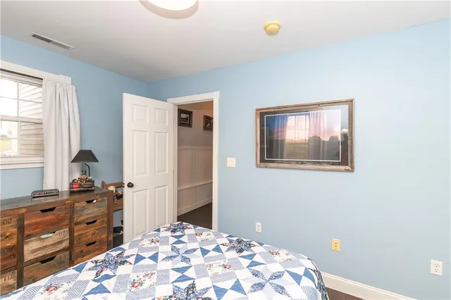 $358,900 | 402 North Leonard Street, Liberty, MO 64068