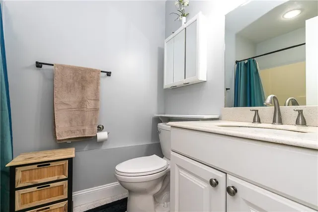 $358,900 | 402 North Leonard Street, Liberty, MO 64068